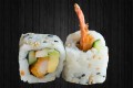 Ebi tempura avocat surimi concombre